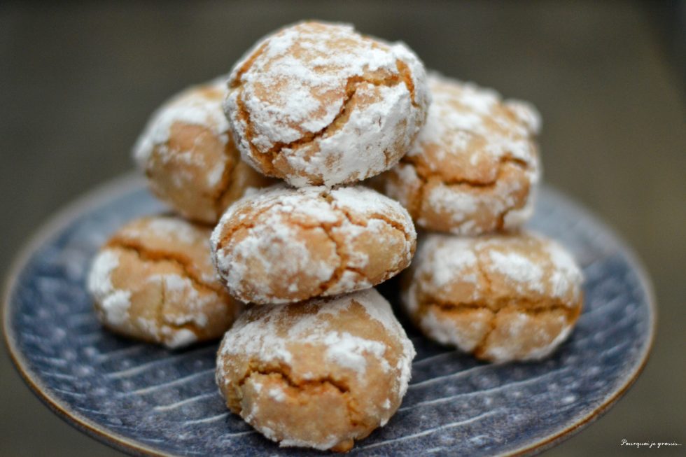 Amaretti ~ Petits biscuits moelleux à la crème de marrons &amp; aux amandes.